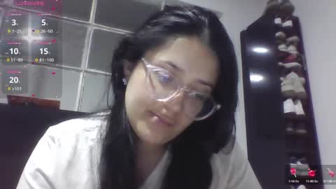 Snapshot of sweetyypeach chatting on September 18, 2025, 3:52 am sweetyypeach online show from September 18, 2025, 3:52 am