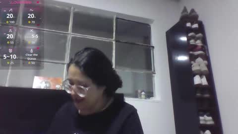 Snapshot of sweetyypeach chatting on September 21, 2025, 12:45 am sweetyypeach online show from September 21, 2025, 12:45 am