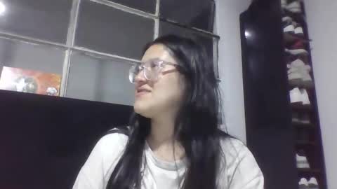 Snapshot of sweetyypeach chatting on October 13, 2025, 11:38 pm sweetyypeach online show from October 13, 2025, 11:38 pm