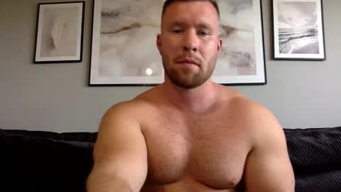 swekingxx online show from September 12, 2025, 12:49 pm