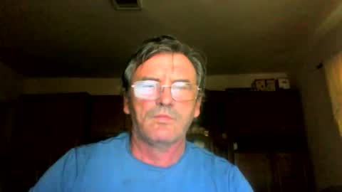 Snapshot of swergiu333 chatting on May 26, 2026, 4:52 am Raymond online show from May 26, 2026, 4:52 am