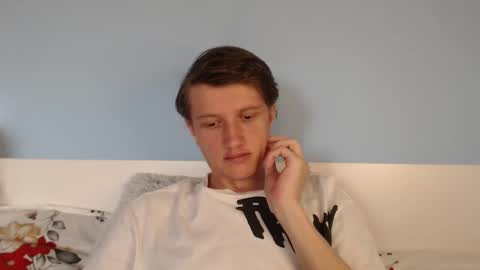 Cat online show from March 17, 2026, 6:50 am