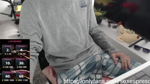 Snapshot of swetlittleboy4u chatting on May 14, 2026, 5:25 am SwetLittleBoy4u online show from May 14, 2026, 5:25 am