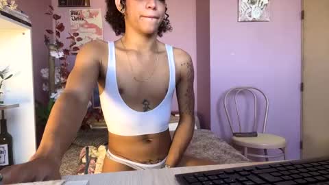 swettcabol online show from January 26, 2025, 6:58 pm