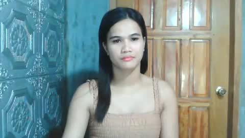 Snapshot of swettie_rhea chatting on July 12, 2026, 6:37 am Rhea online show from July 12, 2026, 6:37 am