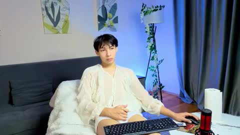 Snapshot of swiftpocket1 chatting on December 2, 2025, 5:02 am Gleb online show from December 2, 2025, 5:02 am