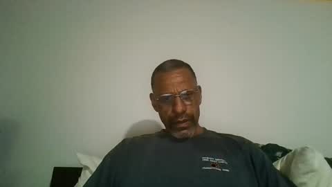swimmerbod2495 online show from July 12, 2026, 5:42 am