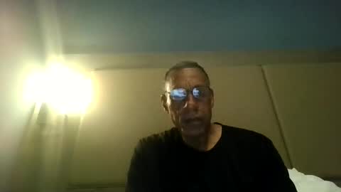 swimmerbod2495 online show from July 23, 2026, 9:29 am