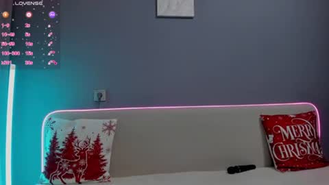 Ana online show from December 23, 2025, 1:14 am