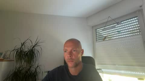 sx1904 online show from July 25, 2026, 10:35 am