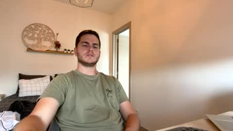 Snapshot of syl092 chatting on June 5, 2026, 3:29 pm syl092 online show from June 5, 2026, 3:29 pm