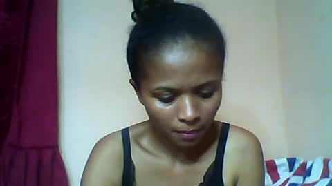 Snapshot of sylvaniah01 chatting on June 1, 2026, 7:04 pm sylvaniah01 online show from June 1, 2026, 7:04 pm