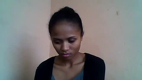 Snapshot of sylvaniah01 chatting on June 16, 2026, 9:34 am sylvaniah01 online show from June 16, 2026, 9:34 am