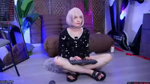 Sylvie online show from July 20, 2026, 1:09 am