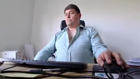 sympa_trique online show from April 22, 2026, 3:13 pm