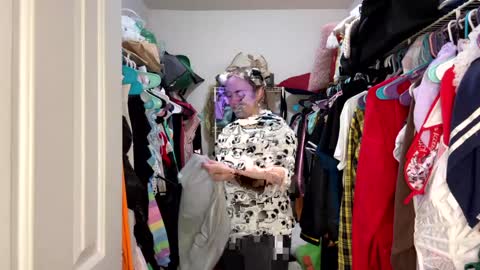 Jennah online show from February 1, 2026, 6:50 pm