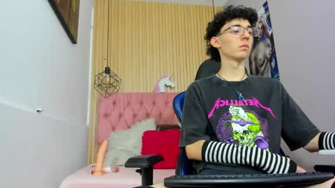 Syriussz online show from February 15, 2026, 7:21 pm