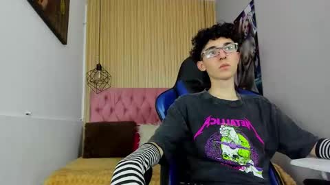 Syriussz online show from February 25, 2026, 7:23 pm