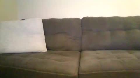 t0914 online show from October 8, 2025, 5:10 pm