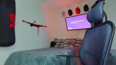 TONER online show from November 21, 2025, 1:26 am