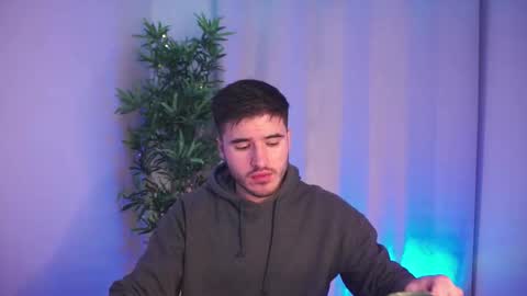 t0ny_wylie online show from November 25, 2025, 10:15 am