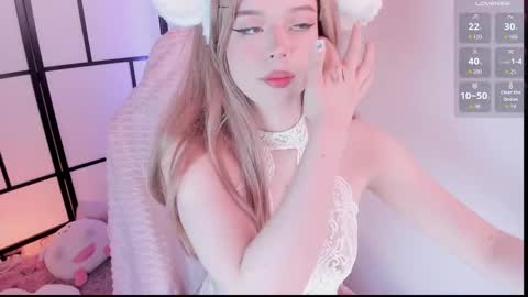 Snapshot of ta_miau chatting on September 11, 2025, 9:04 pm Nice to meet you I am Mia3 online show from September 11, 2025, 9:04 pm