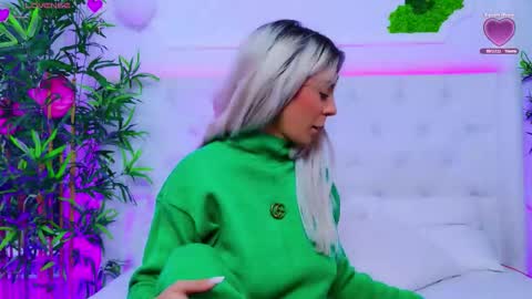 Arianna online show from September 30, 2025, 12:21 pm