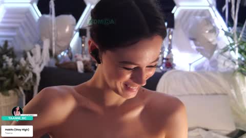 TAANNI online show from December 21, 2025, 7:26 am