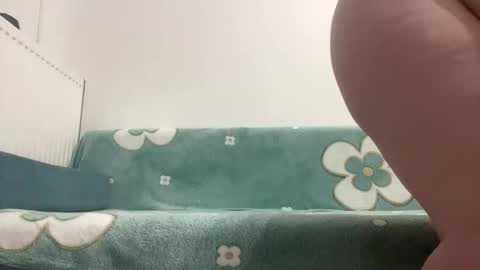 Alice online show from April 21, 2026, 1:42 am