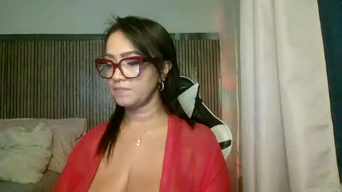Snapshot of tachi1713 chatting on June 27, 2026, 11:59 am yameil online show from June 27, 2026, 11:59 am