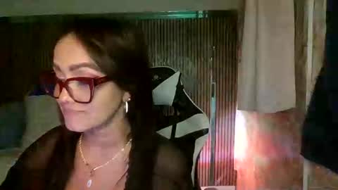 Snapshot of tachi1713 chatting on July 22, 2026, 7:38 pm yameil online show from July 22, 2026, 7:38 pm