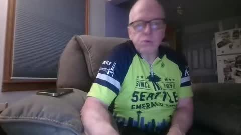 tacrunner66_ online show from February 1, 2025, 1:23 am