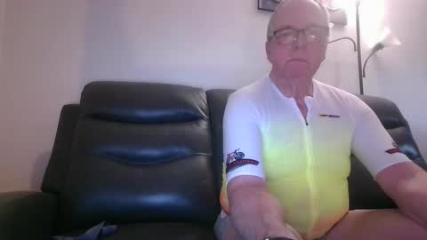 tacrunner66_ online show from February 27, 2025, 3:15 pm