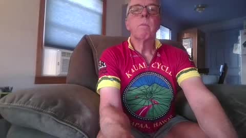 tacrunner66_ online show from June 21, 2026, 3:31 am