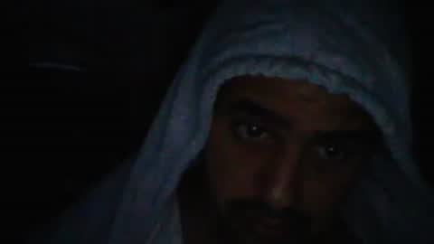 tahtouhafakroune12 online show from November 11, 2025, 6:52 pm