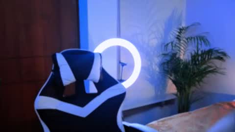 Snapshot of taichi_bluy chatting on October 25, 2025, 6:54 am taichi online show from October 25, 2025, 6:54 am