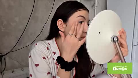 Lisss online show from February 18, 2026, 12:12 pm