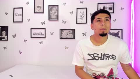 Snapshot of tainy_n_harley chatting on February 9, 2025, 4:14 am Liam and Juli online show from February 9, 2025, 4:14 am