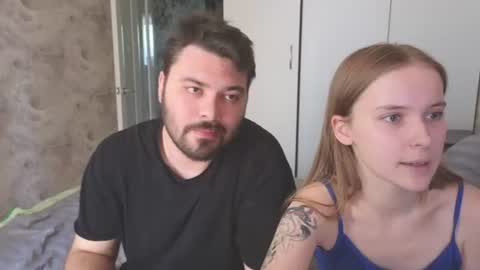 taiti_fox_cub online show from August 7, 2026, 9:11 am