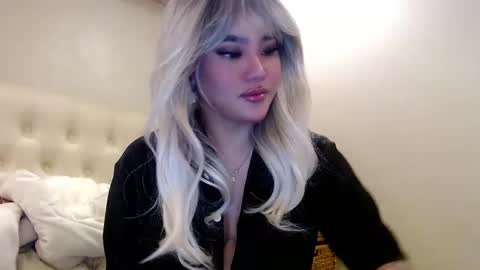 Lena online show from February 20, 2025, 2:57 pm