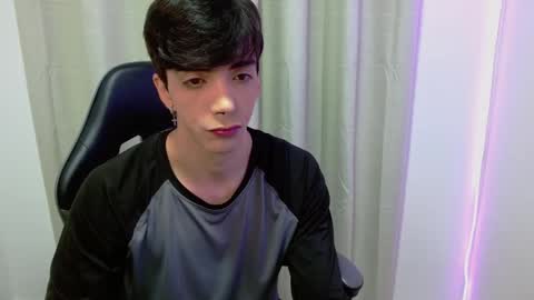 Snapshot of takeru___ chatting on October 1, 2025, 8:53 am takeru___ online show from October 1, 2025, 8:53 am