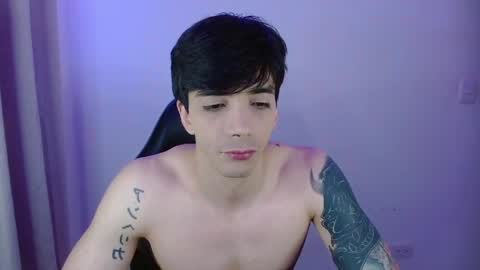 takeru___ online show from April 13, 2026, 5:02 am