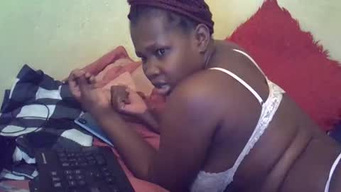 Snapshot of taliah254 chatting on March 6, 2025, 2:18 pm taliah254 online show from March 6, 2025, 2:18 pm