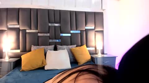 tali  online show from February 19, 2025, 4:33 pm