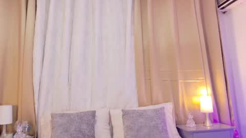 Snapshot of talianavega chatting on July 18, 2026, 12:42 pm tali online show from July 18, 2026, 12:42 pm