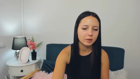 Snapshot of taliasensitive chatting on October 5, 2025, 9:18 am taliasensitive online show from October 5, 2025, 9:18 am