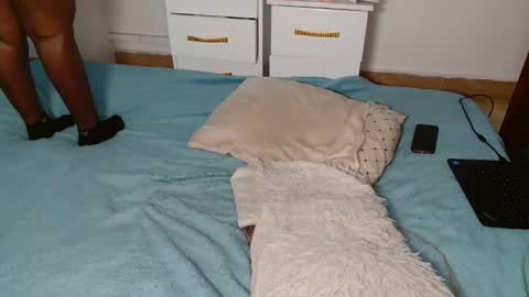 butterflyass online show from January 13, 2026, 8:30 am