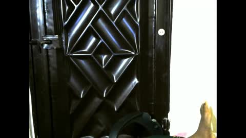 tall_choco online show from February 23, 2026, 1:47 am