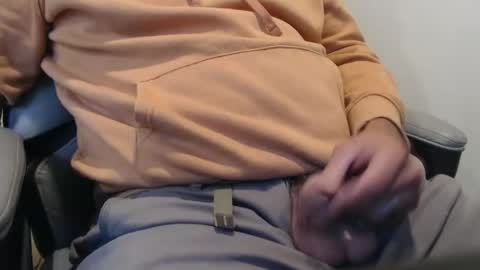 tallguysfbay online show from October 17, 2025, 5:37 pm