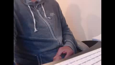 tallguysfbay online show from November 2, 2025, 6:10 pm